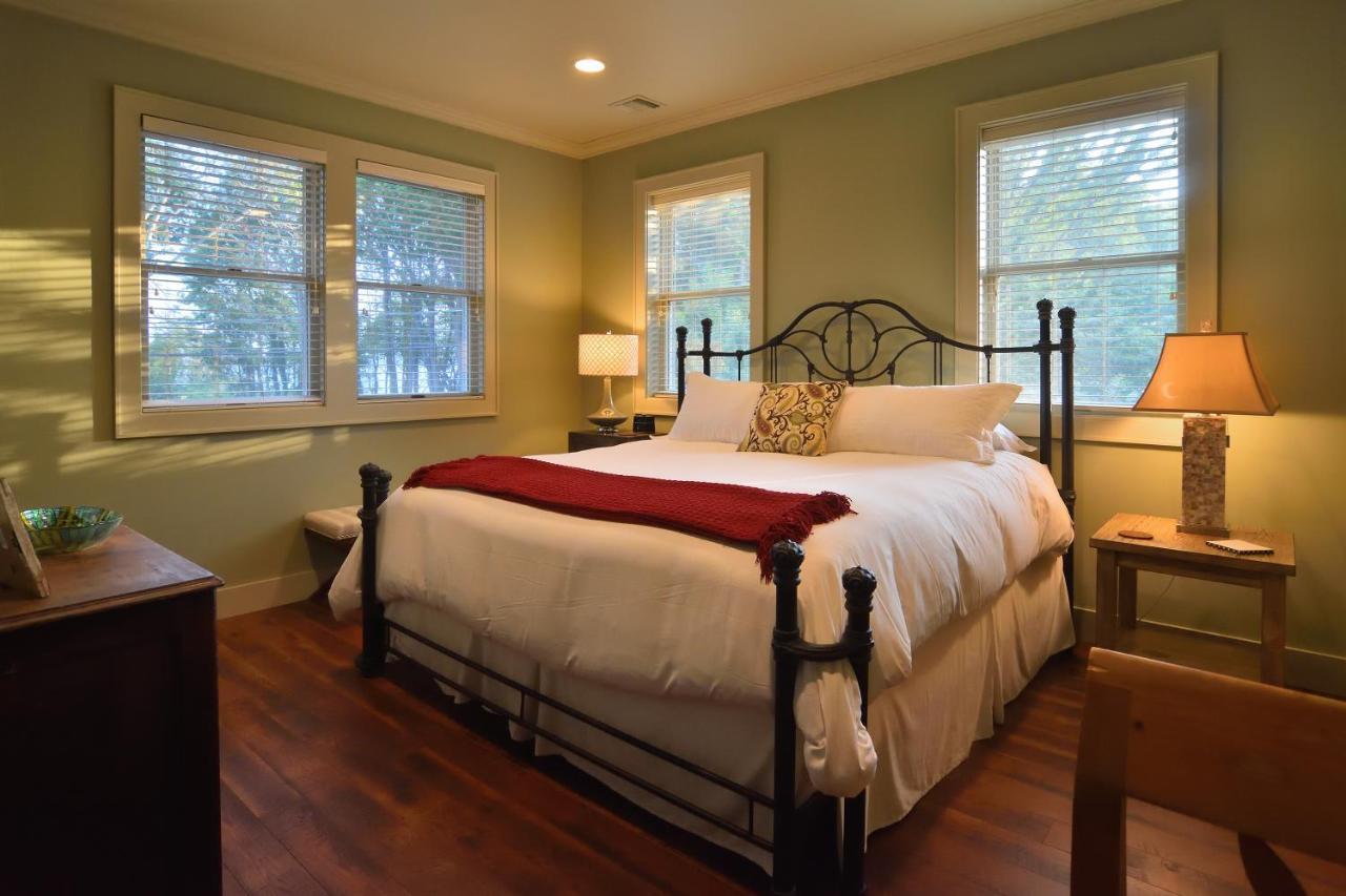 Bay Breeze Inn South Jamesport Zewnętrze zdjęcie